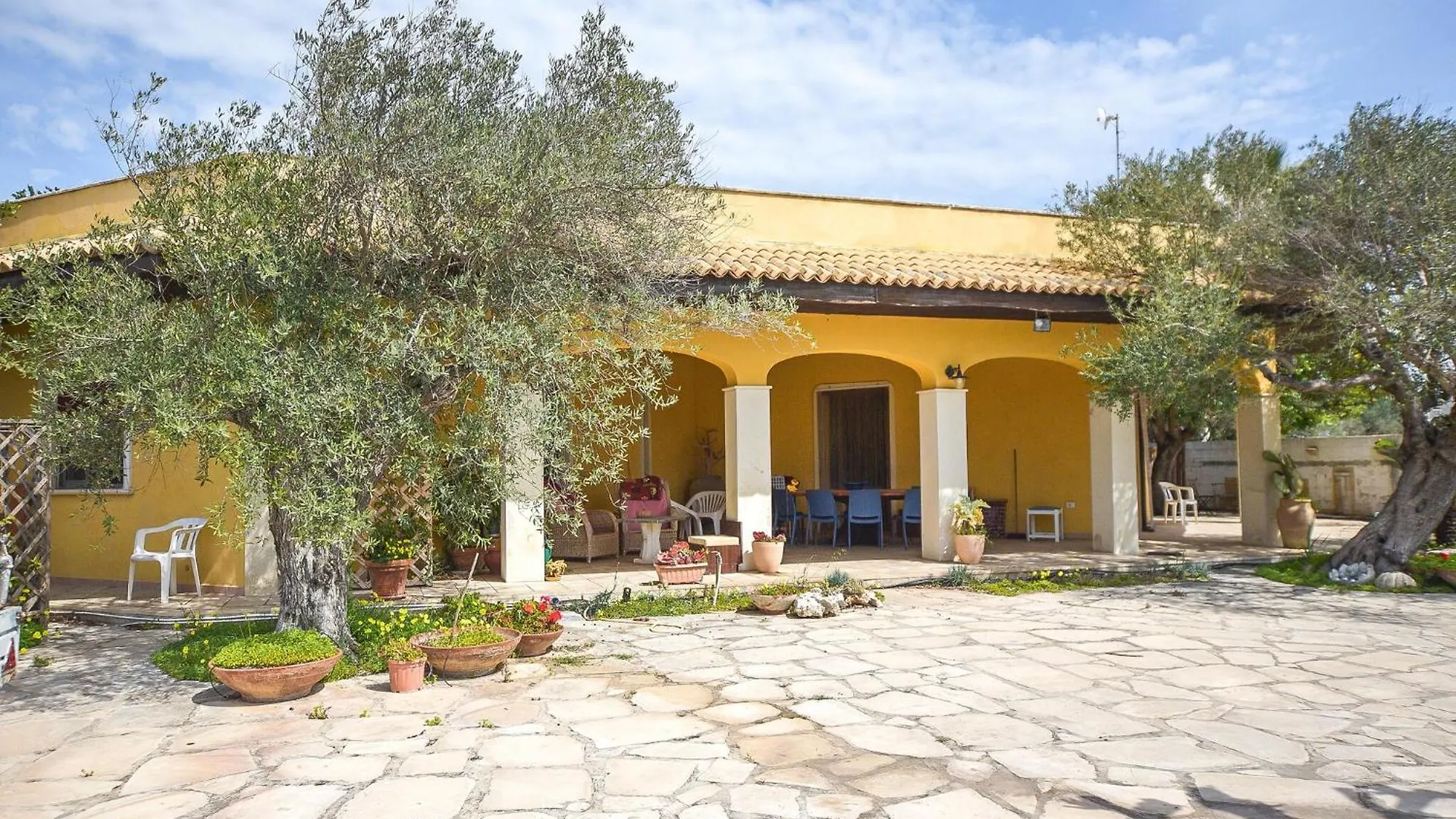 Pet Friendly Home In Marina Di Marza With Wifi Santa Maria Del Focallo Dom wakacyjny