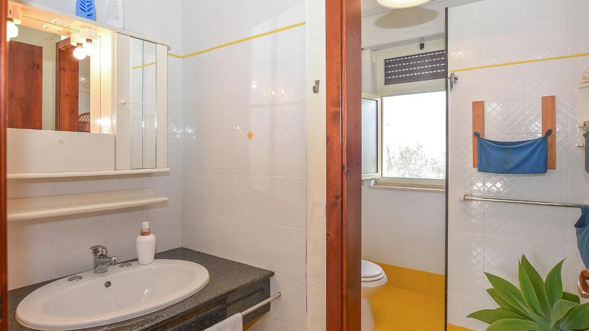 Pet Friendly Home In Marina Di Marza With Wifi Santa Maria Del Focallo Dom wakacyjny